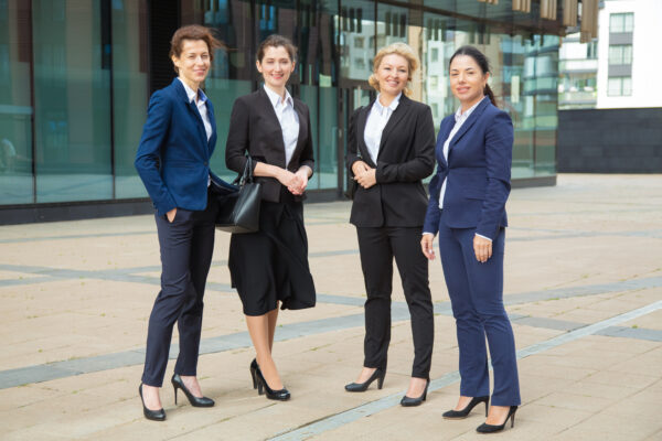 corporate uniform in saudi arabia