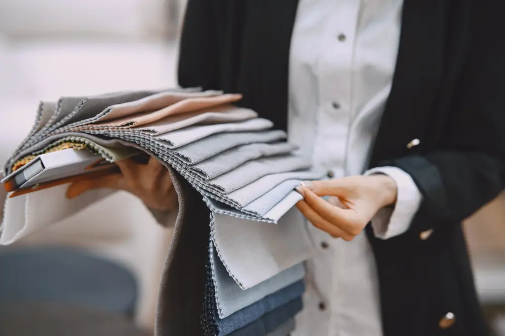 uniform suppliers in dubai